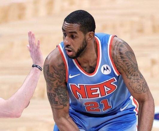 勇士狭路相 勇士狭路相