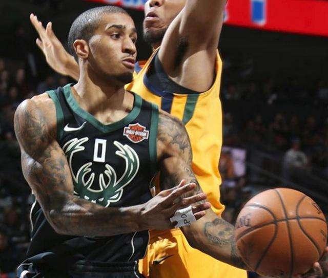 快穿上运动 快穿上运动