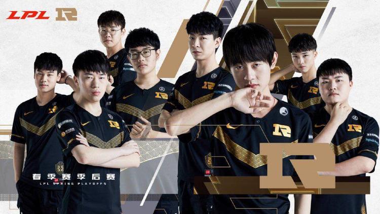 比赛刚开始 比赛刚开始