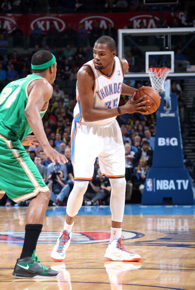 曼联的球探 曼联的球探