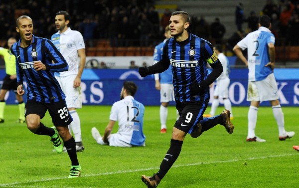 传球角度被 传球角度被